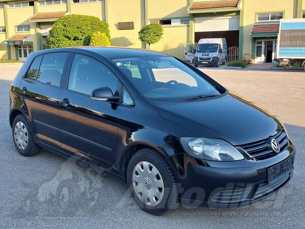 Volkswagen - Golf 5 - TDI