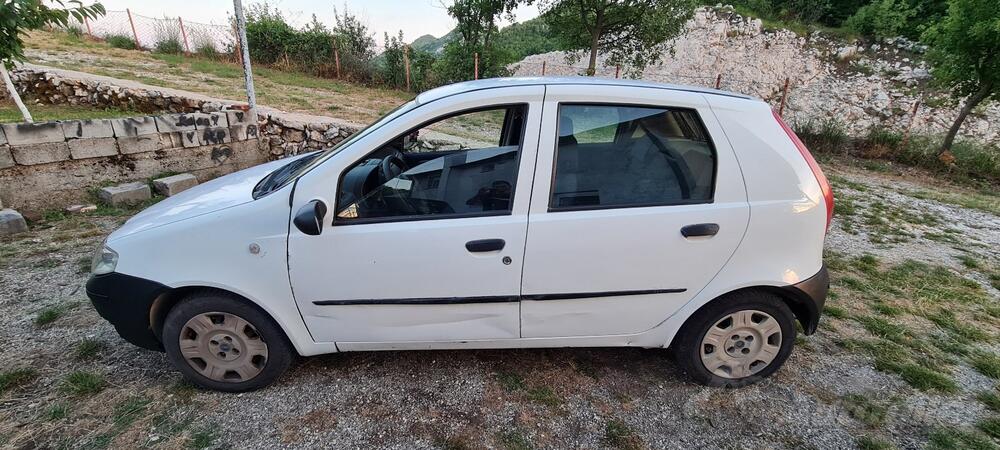 Fiat - Punto - 1.9 Jtd 59kw