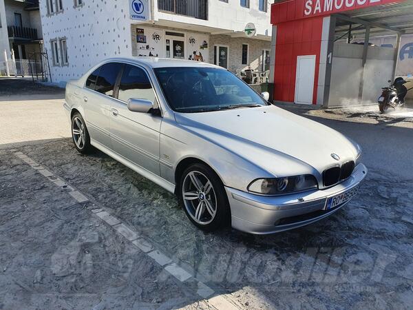 BMW - 525 - 2.5 D