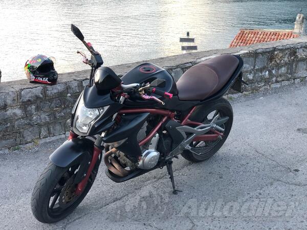 Kawasaki - 6n