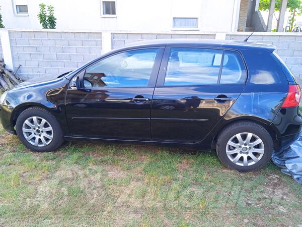 Volkswagen - Golf 5 - 1.9. 77kw tdi