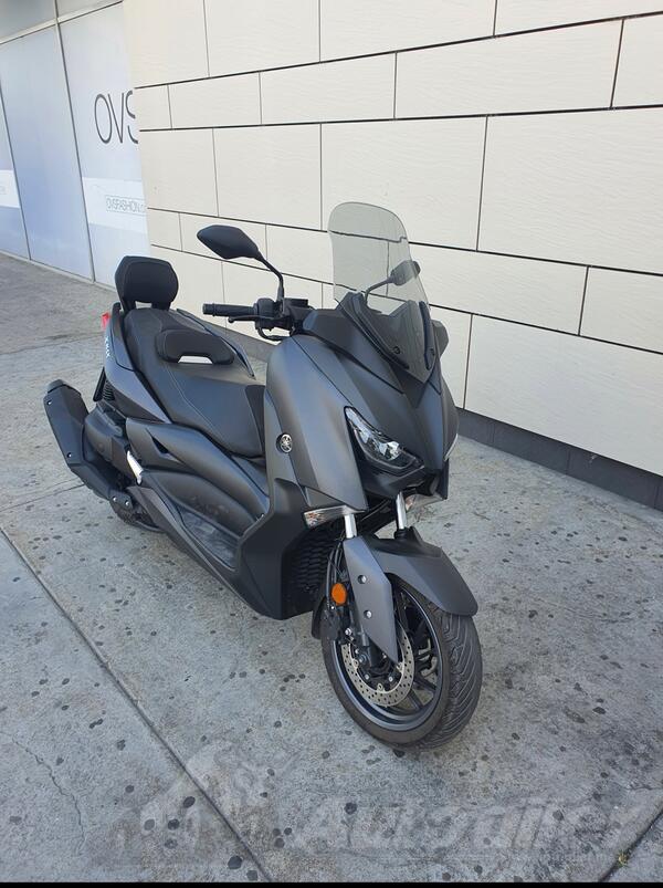 Yamaha - Xmax 400