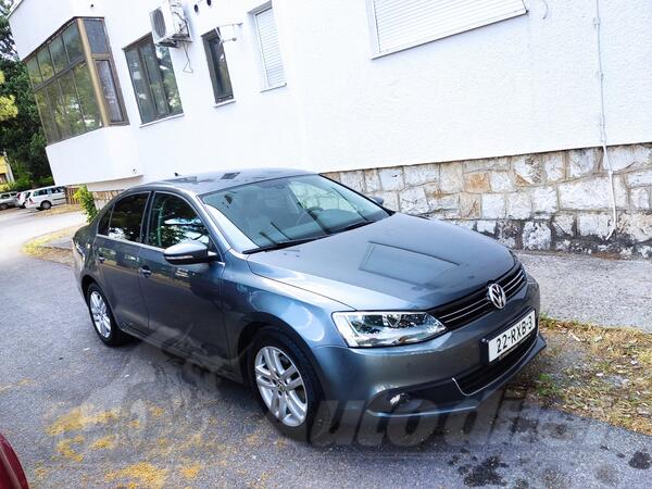 Volkswagen - Jetta - 1.6tdi