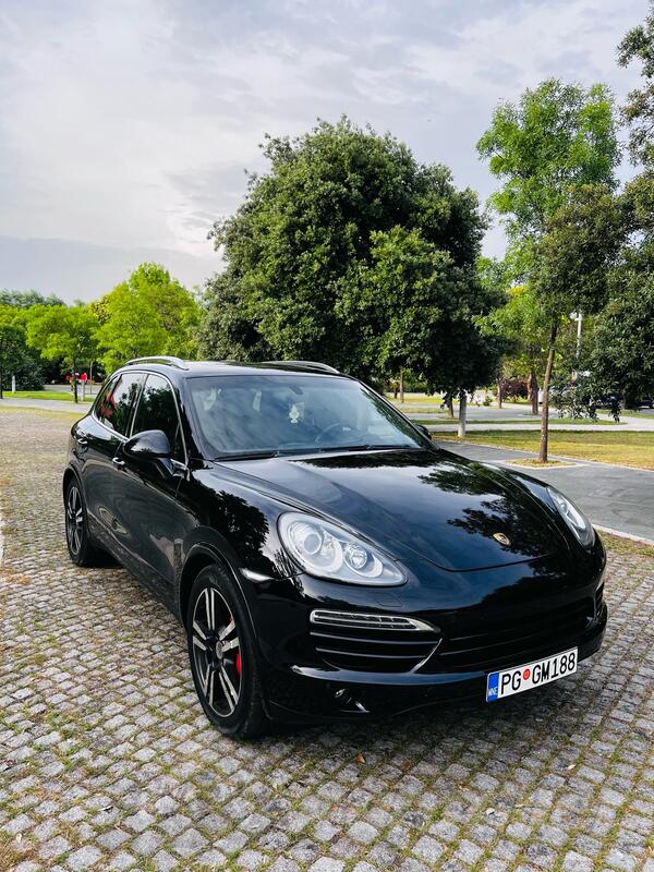 Porsche - Cayenne - 3000