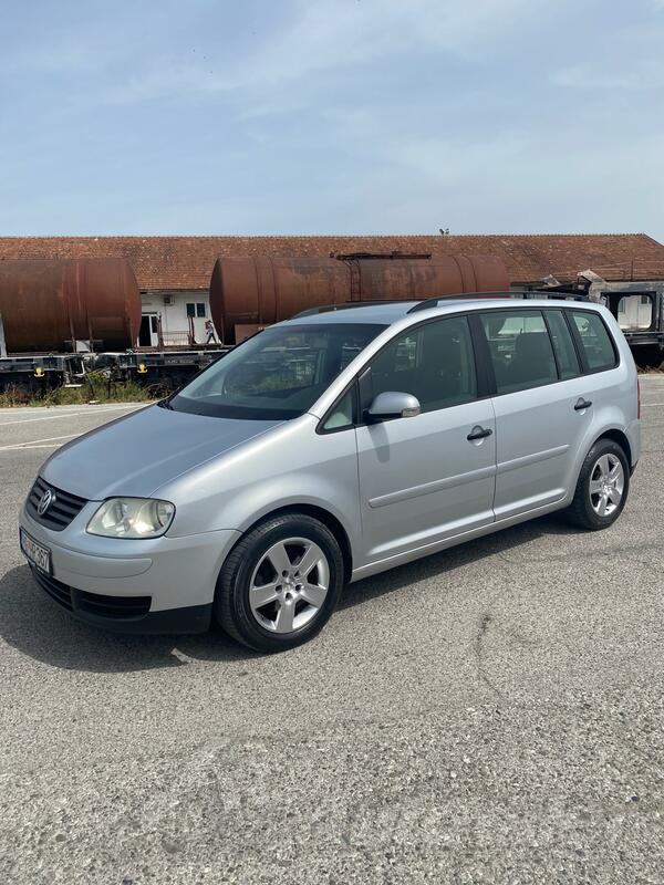 Volkswagen - Touran - 1.9 TDI