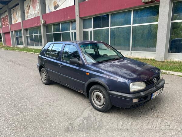 Volkswagen - Golf 3