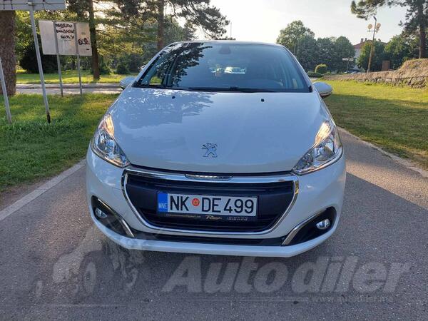 Peugeot - 208 - 1.6 Hdi