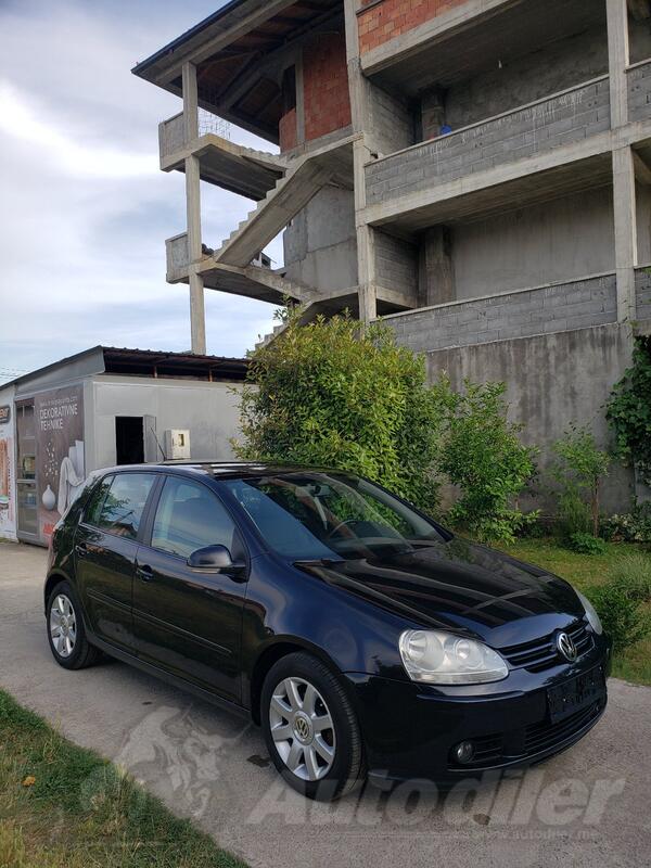 Volkswagen - Golf 5 - 1.9 TDI