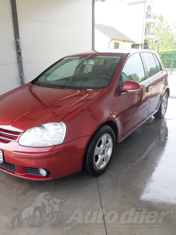 Volkswagen - Golf 5 - 1.9 TDI