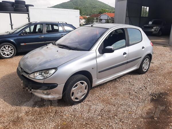 Peugeot - 206 - 1.4