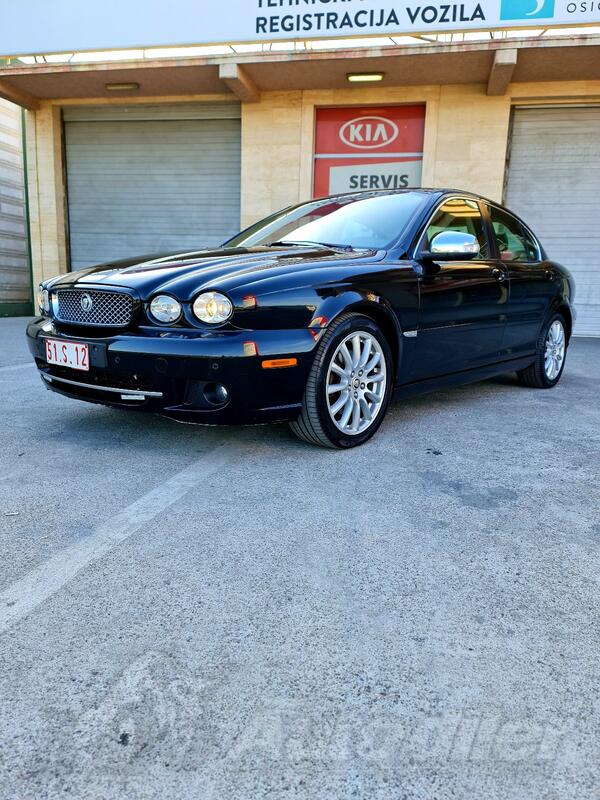 Jaguar - X-Type - 2.2