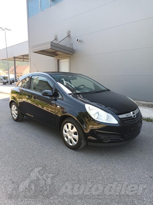 Opel - Corsa - 1.0