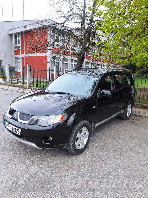 Mitsubishi - Outlander - 2.0 DI-D
