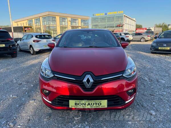 Renault - Clio