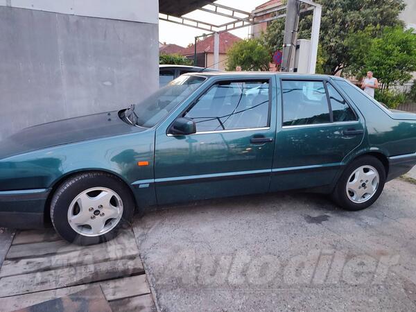 Fiat - Croma - 2000 16 v