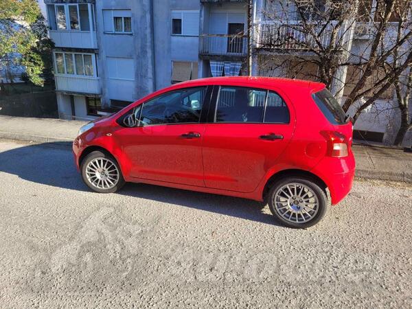 Toyota - Yaris - 1.3