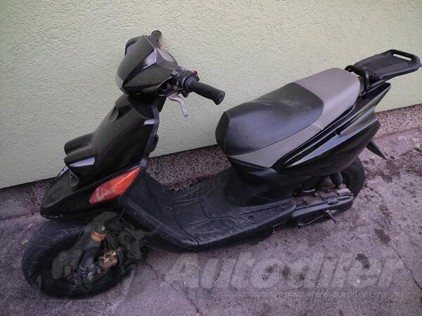 Yamaha - Scooter