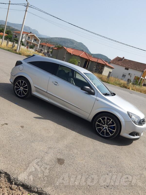 Opel - Astra - 1.9 CDTI