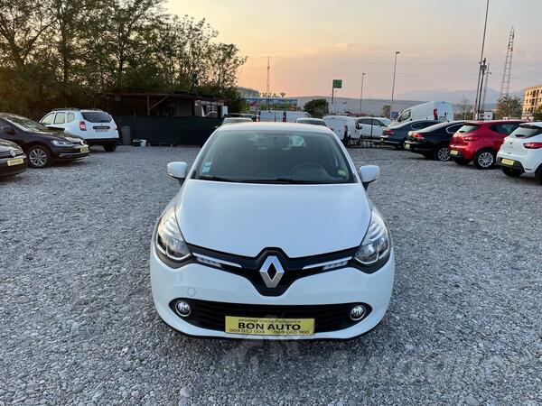 Renault - Clio