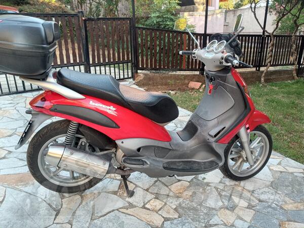 Piaggio - Beverly 125