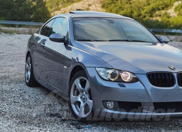 BMW - 325 - e92