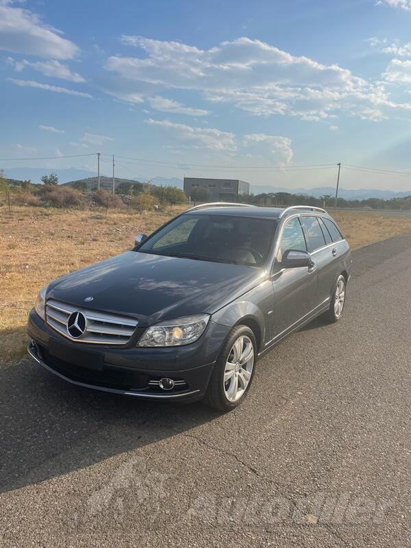 Mercedes Benz - C 220