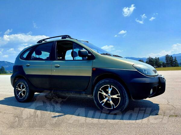 Renault - Scenix RX4