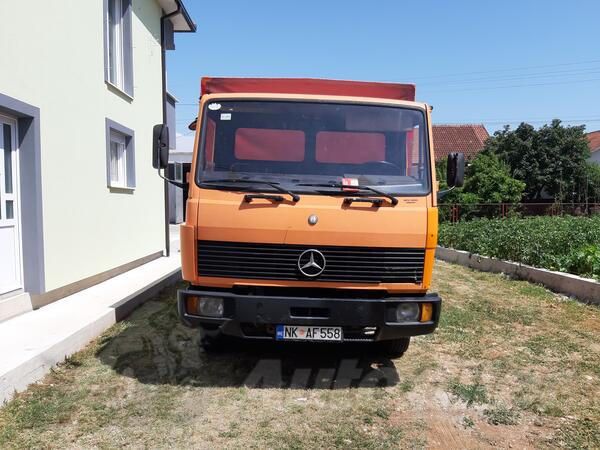 Mercedes Benz - 814 D