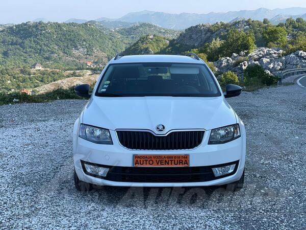 Škoda - Octavia - 05/2015.g