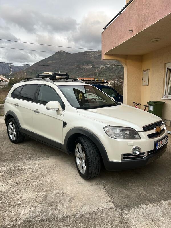Chevrolet - Captiva - 2.0
