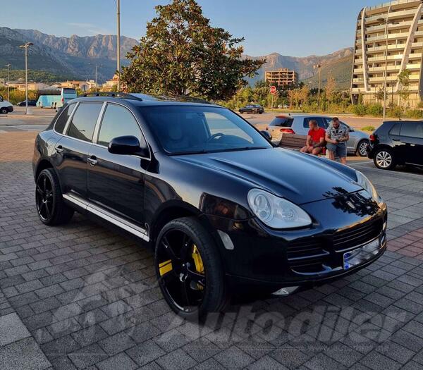 Porsche - Cayenne - S
