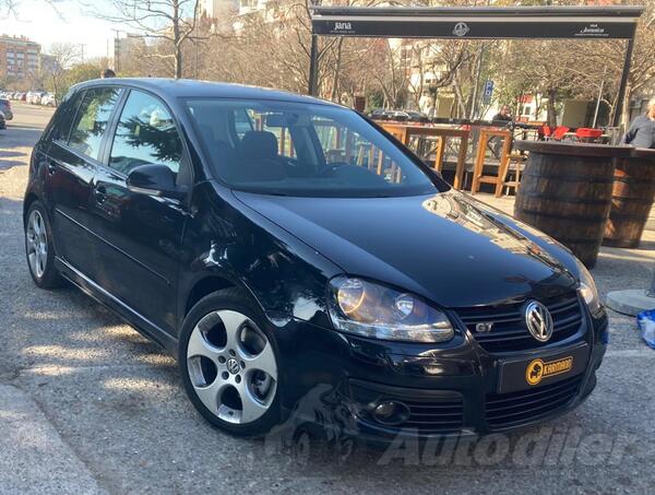 Volkswagen - Golf 5