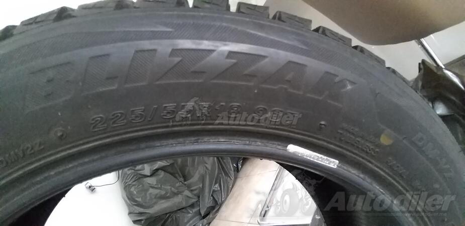 Bridgestone - Blizak  - Winter tire