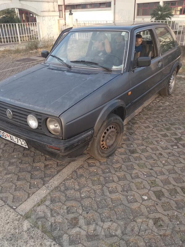 Volkswagen - Golf 2 - .6