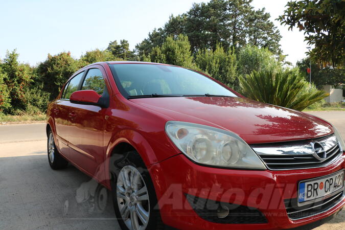 Opel - Astra - 1.8