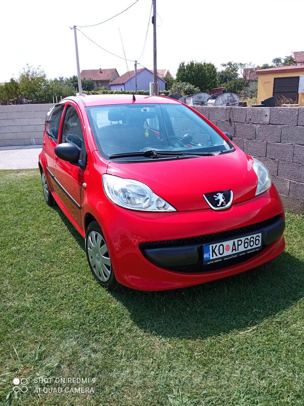 Peugeot - 107
