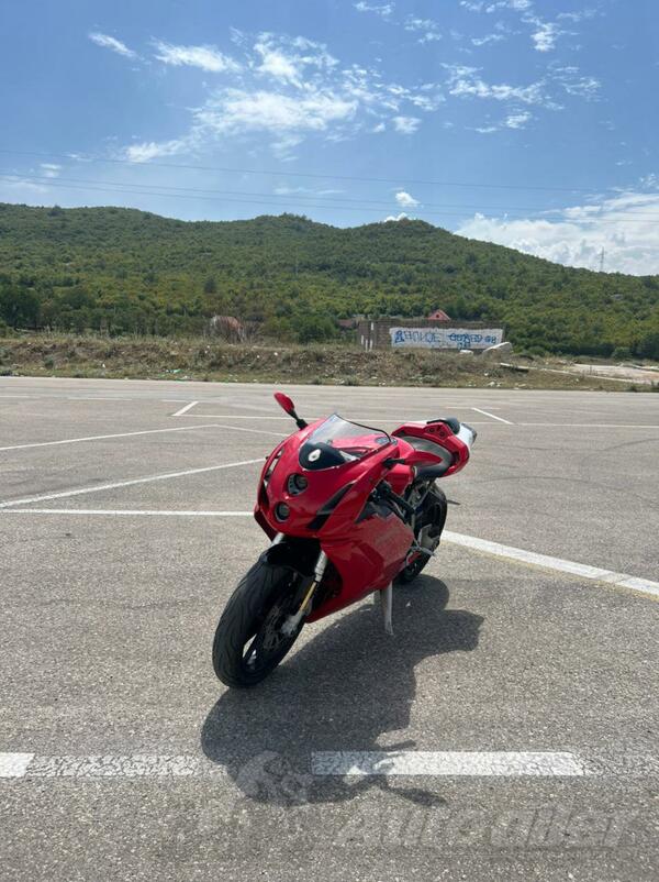 Ducati - 999