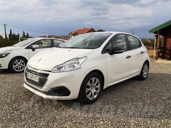 Peugeot - 208 - 1.6 HDI