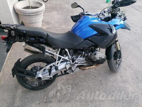 BMW - GS 1200