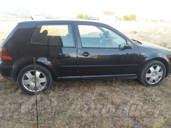 Volkswagen - Golf 4 - 1.9 TDI