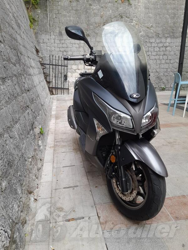 Kymco - x town 300