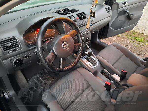 Volkswagen - Golf 5 - 1.9 tdi