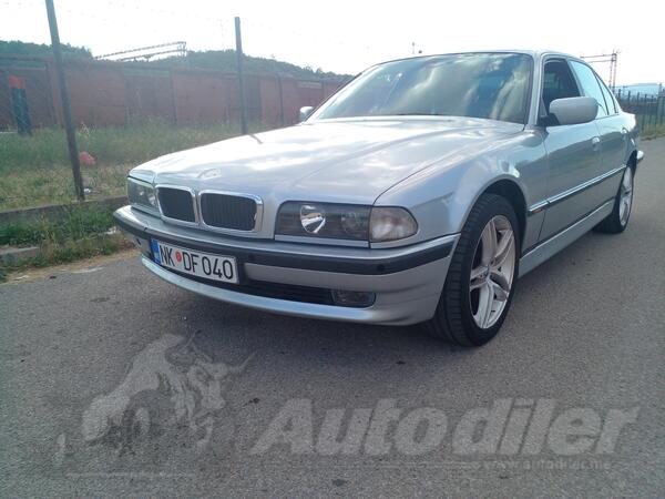 BMW - 725 - 725tds