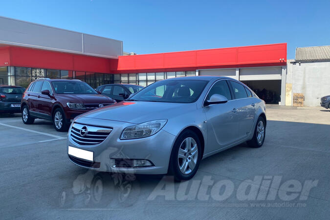 Opel - Insignia - 2.0 CDTI AUTOMATIK