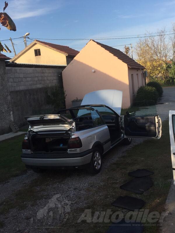 Volkswagen - Golf 3 - 1.8