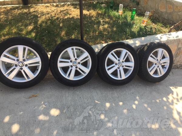 Fabričke felne i 205 55 16 gume