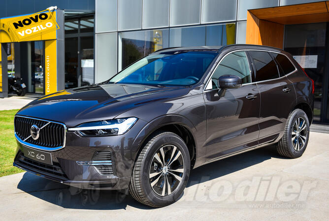 Volvo - XC 60 - B4 MOMENTUM PRO