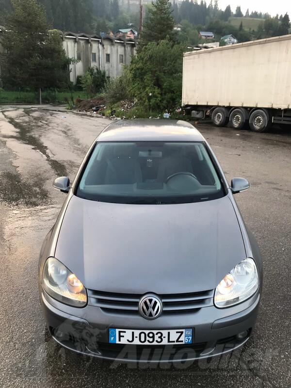 Volkswagen - Golf 5 - 2.0 tdi