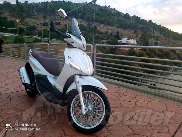 Piaggio - beverly