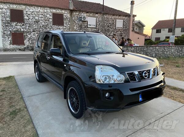 Nissan - X-Trail - 2.0 DCI